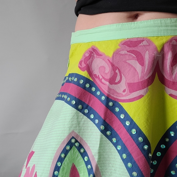 By Deep Los Angeles floral skirt - Picture 3 of 11